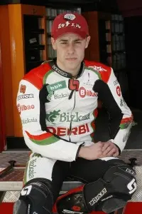 efren vazquez derbi portrait