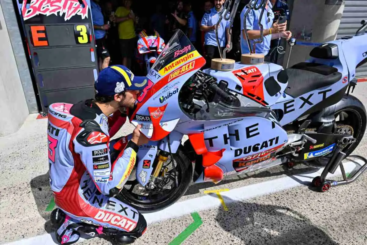 enea bastianini 6