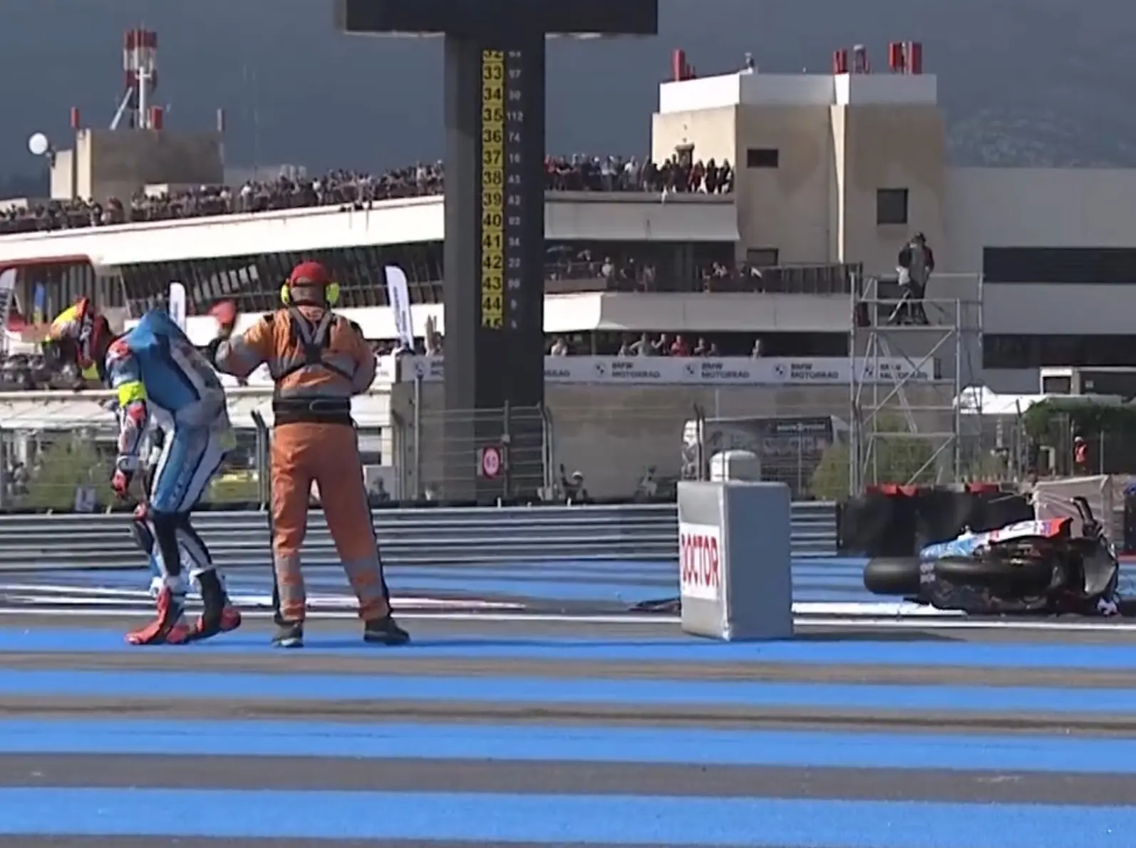 ewc crash