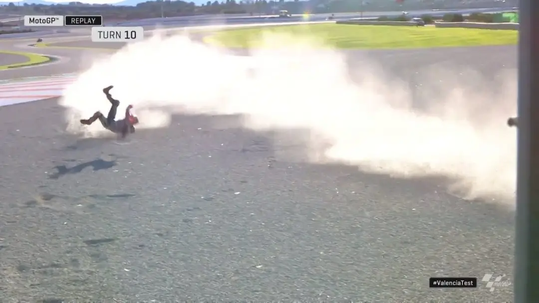 fabio quartararo crash e1574180995802