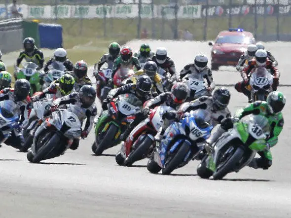 fsbk start magny cours 2013