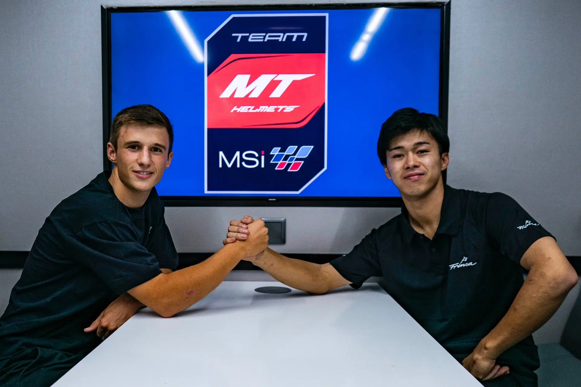 garcia ogura moto2 mthelmets 2024