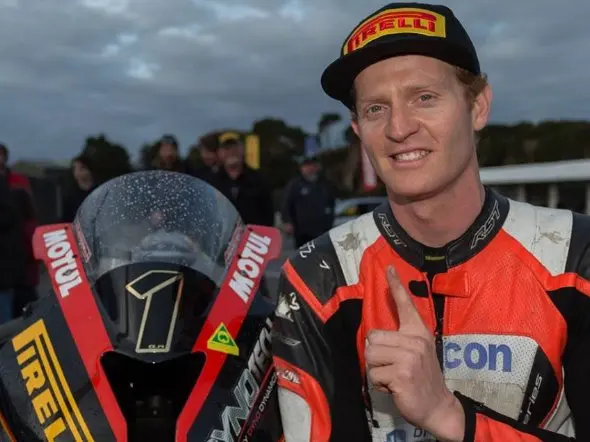 glenn allerton asbk champion 2014 2