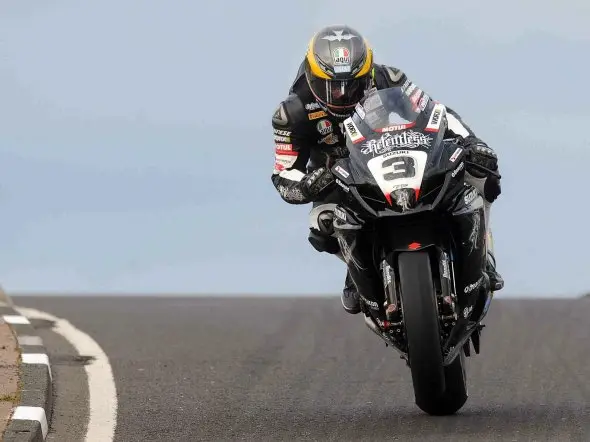 guy martin nw200 sbk 2011
