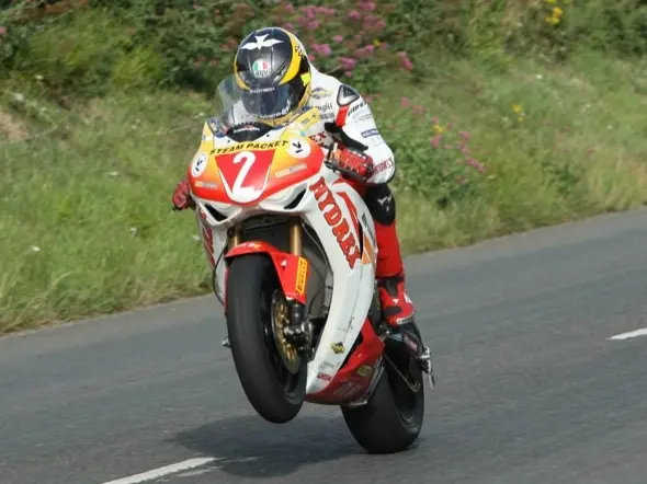 guy martin southern 100 2009