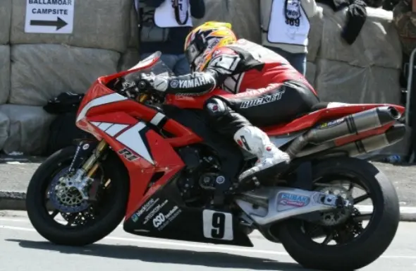 ian lougher tt 2009 yamaha