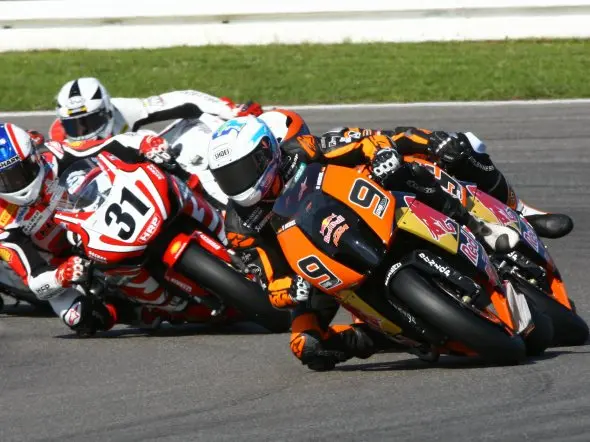 idm superbike battle hockenheim 2010
