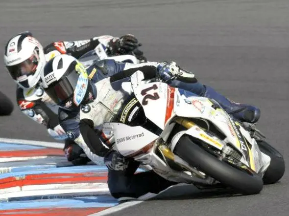 idm superbike bmw 1