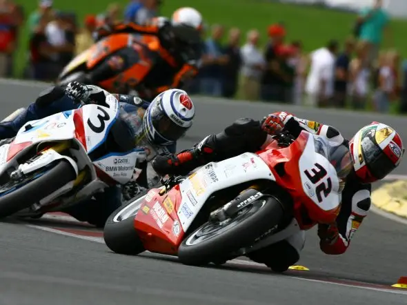 idm superbike race2 schleiz 2010
