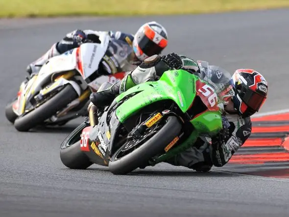 idm superstock post oschersleben 2013