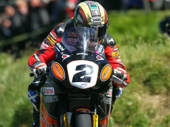 iom tt 2010 john mcguinness