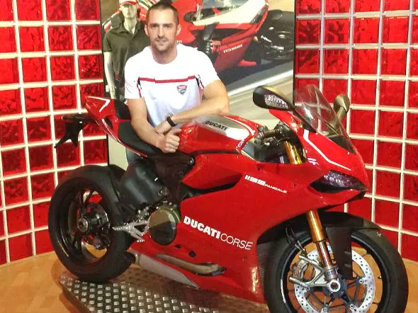 jakub smrz ducati millsport racing bsb 2014