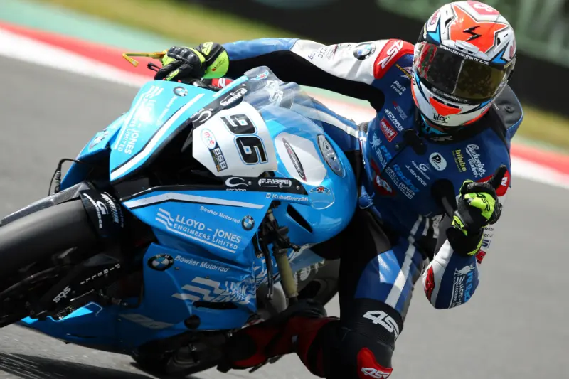 jakub smrz pr racing bmw