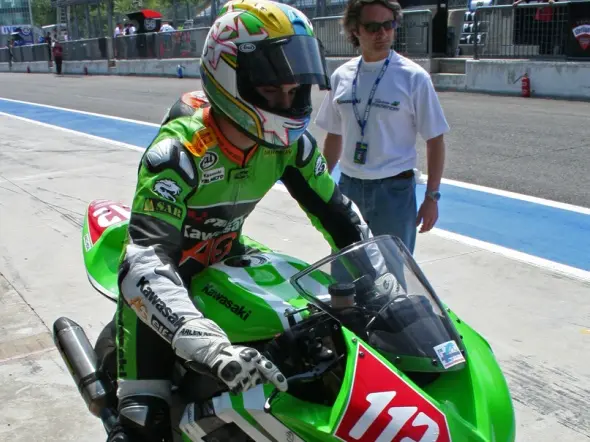 javier fores team pedercini kawasaki