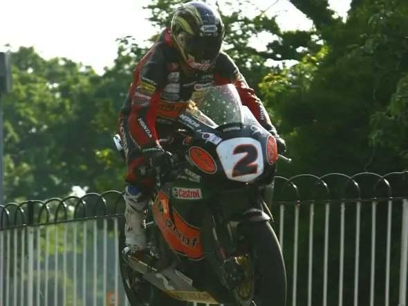 john mcguinness hm plant honda cbr1000rr tt2009