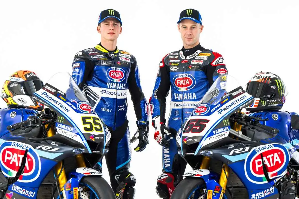 jonathan rea andrea locatelli