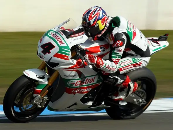 jonathan rea sbk donington 2011