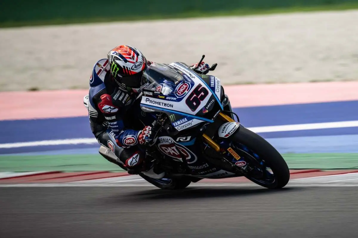 jonathan rea yamaha