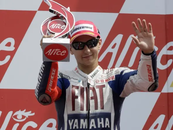jorge lorenzo podium assen
