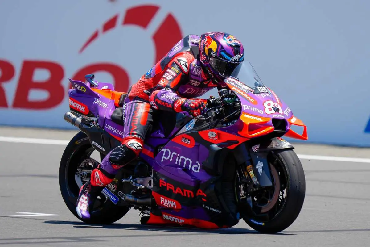 jorge martin 12