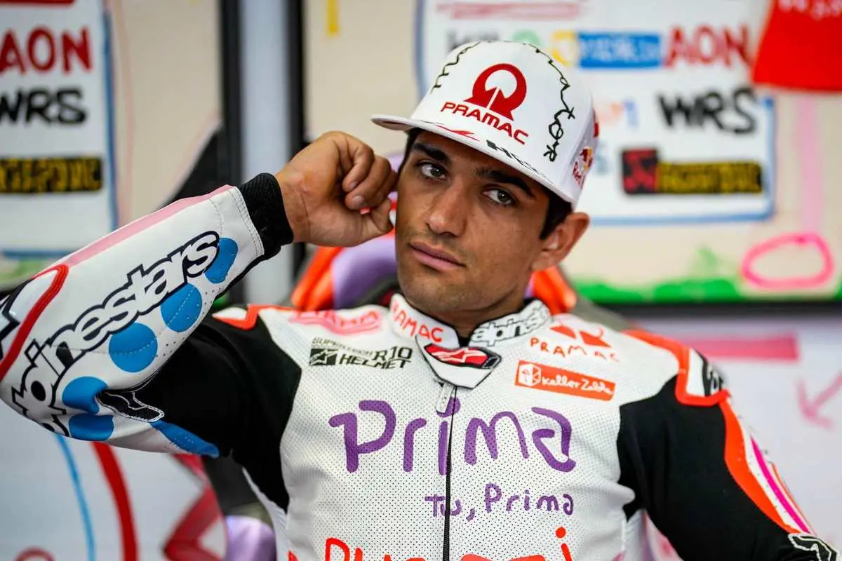 jorge martin 8