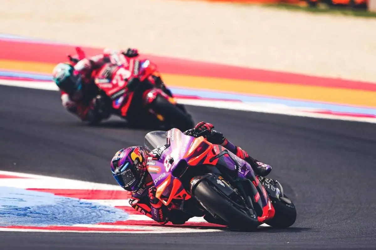 jorge martin 9