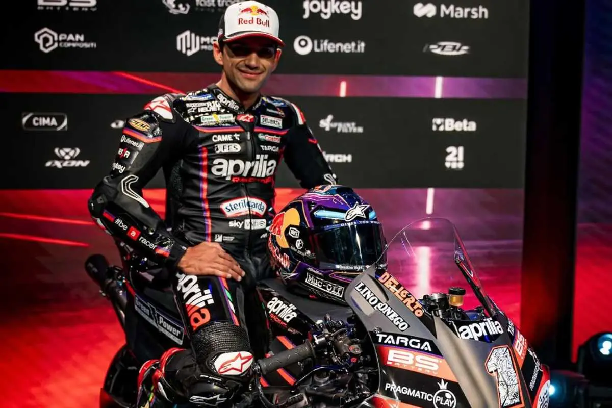 jorge martin aprilia motogp 3