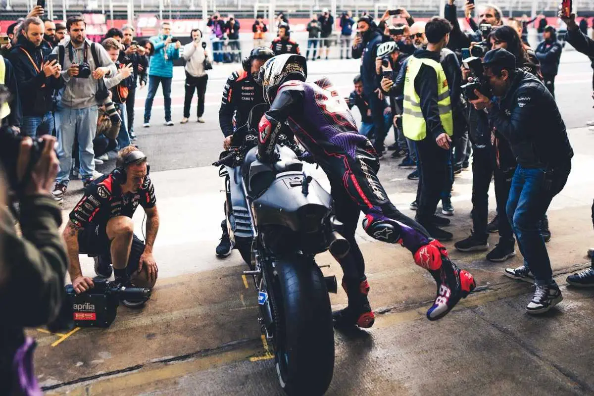 jorge martin aprilia