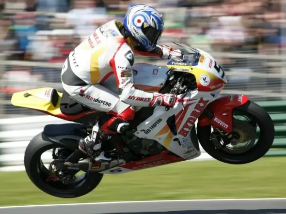 karl harris jump cadwell park