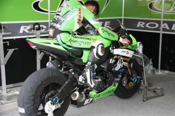 kawasaki team green jsb1000 box
