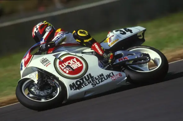 kevin schwantz suzuki rgv500 1993