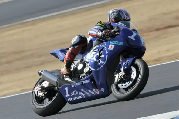 kousuke akiyoshi test motegi jsb1000 2012