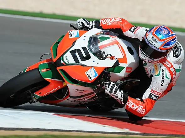 leon camier portimao aprilia 2010