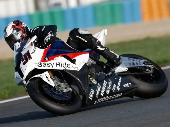 leon haslam bmw s1000rr first test