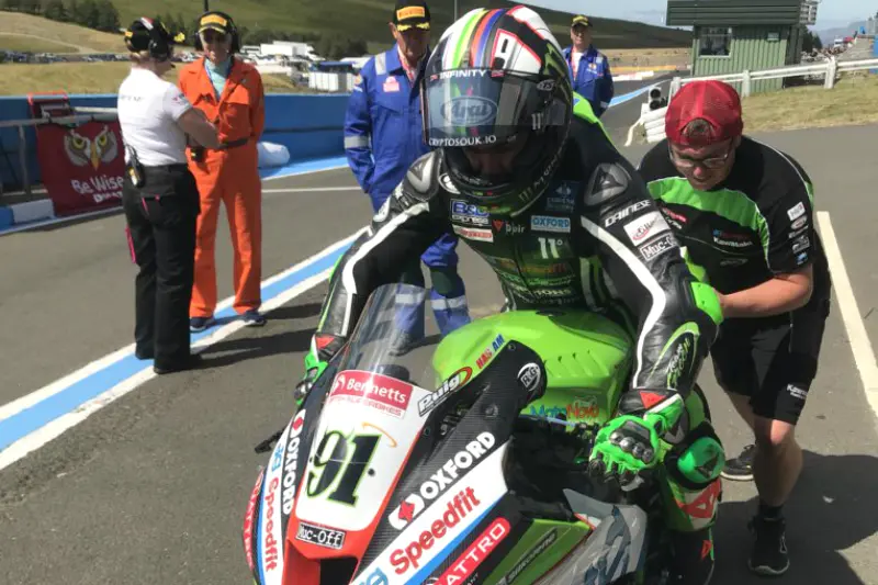 leon haslam knockhill fp1 2018