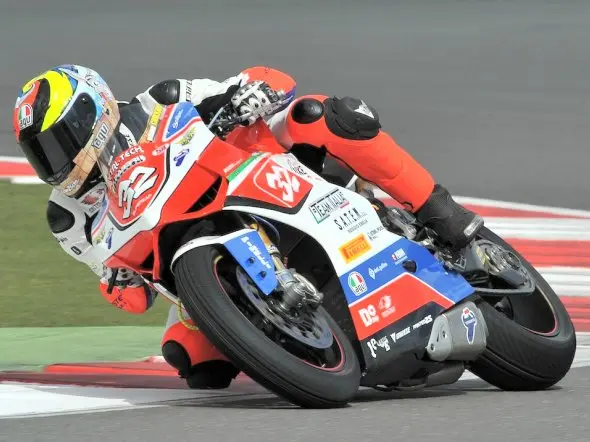 lorenzo savadori ducati 1199 panigale silverstone 2012