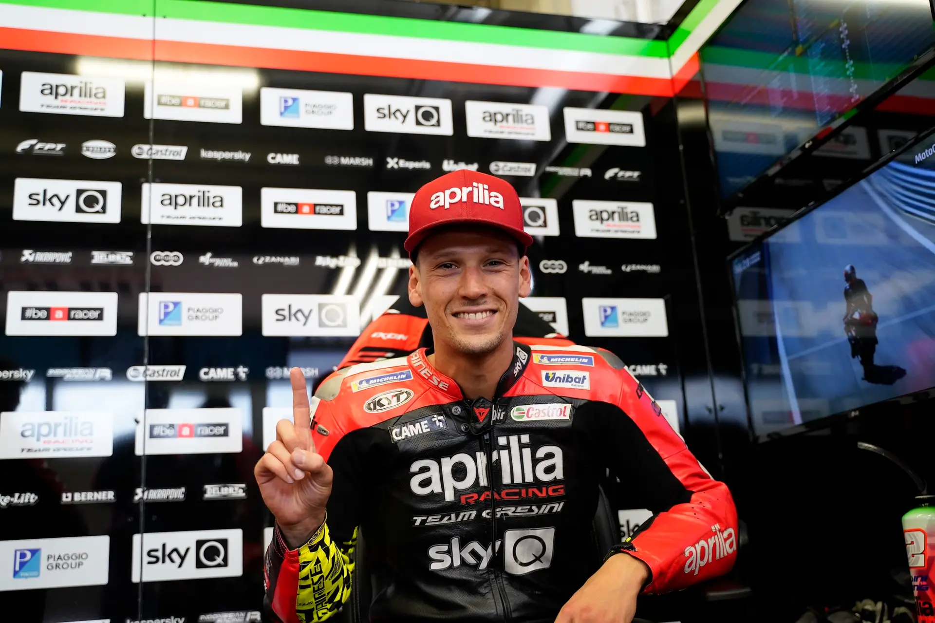lorenzo savadori motogp