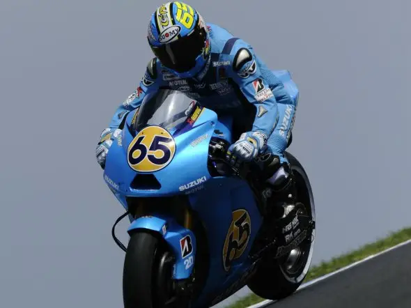 loris capirossi action 2010