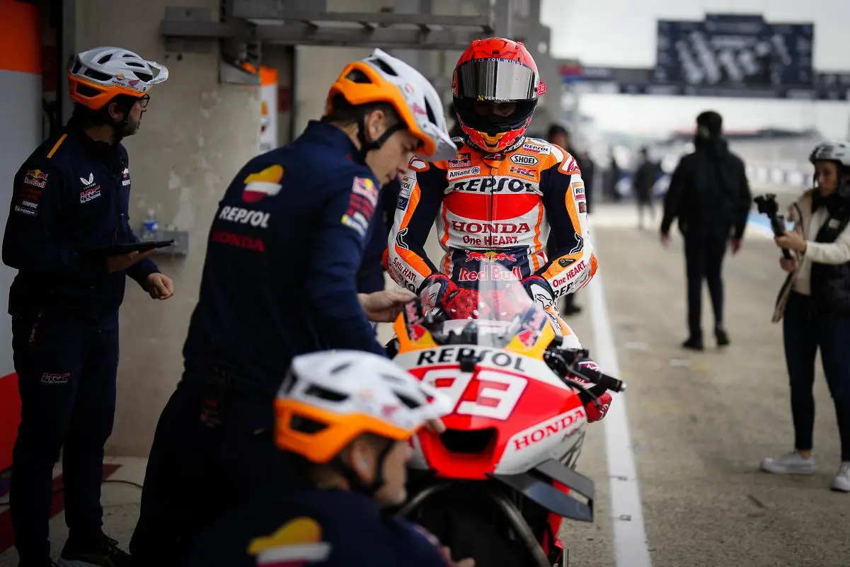marc marquez 8