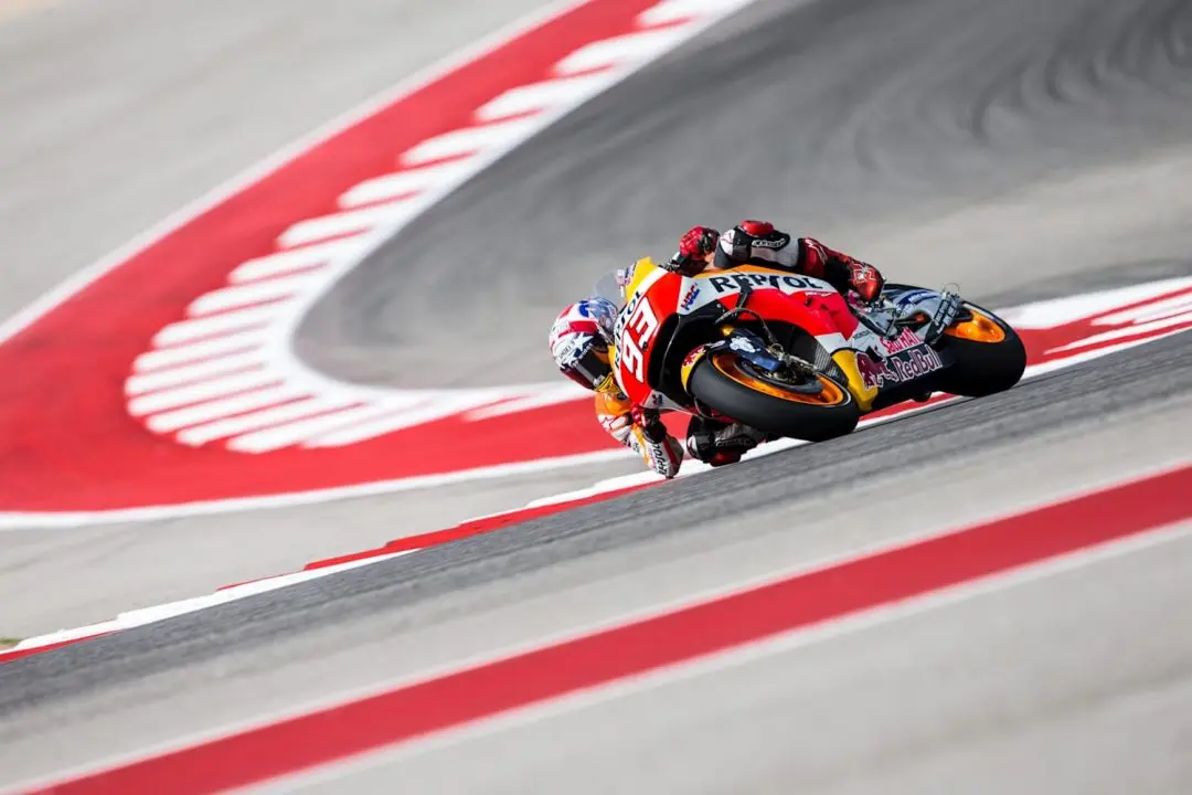 marc marquez drags elbow cota 2016 e1593214212355