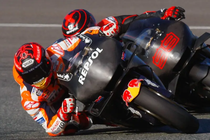 marc marquez jorge lorenzo jereztest motogp 2018 e1543879436644