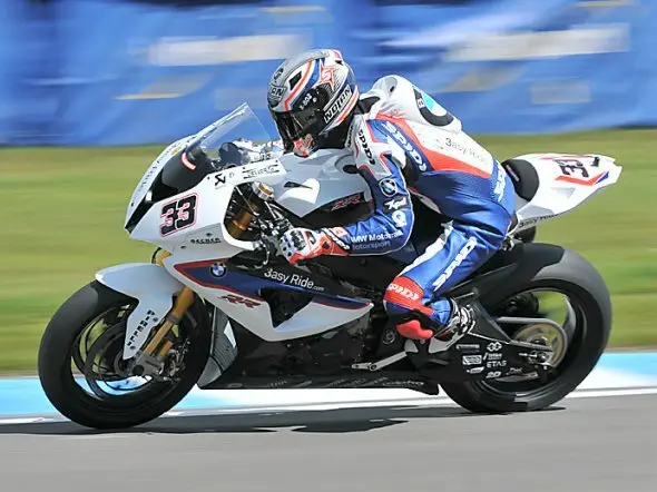 marco melandri gara1 bmw donington