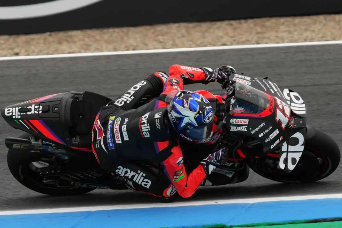maverick vinales 5