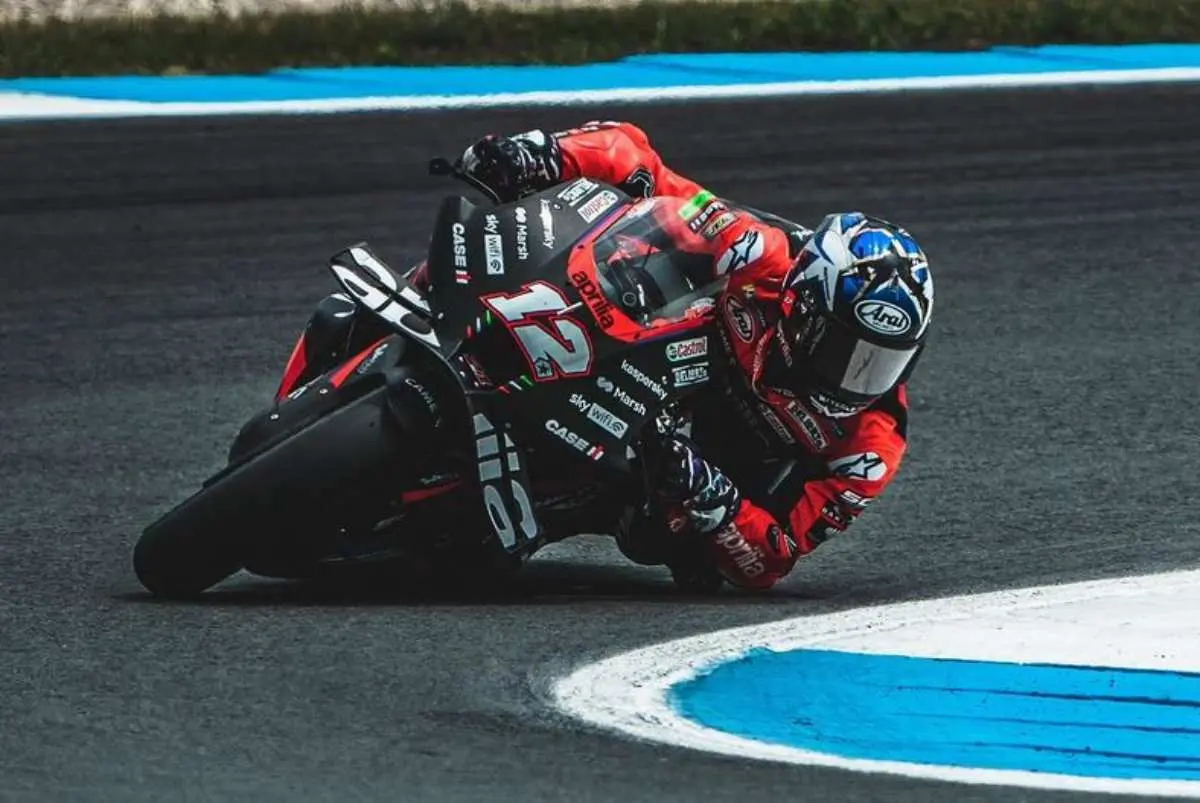 maverick vinales