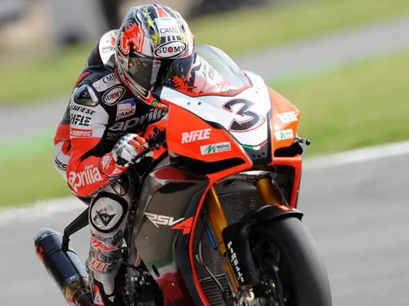 max biaggi wheeling rsv4 monza