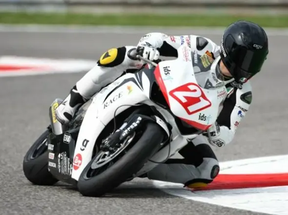 maxime berger superstock1000 monza 2009