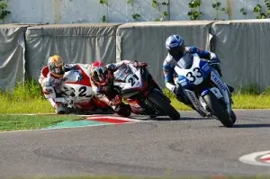 mfj superbike triangle chicane suzuka 2008