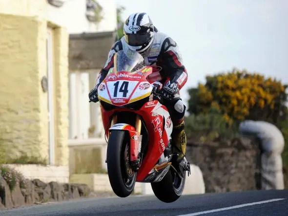 michael dunlop ttsuperbike 2010