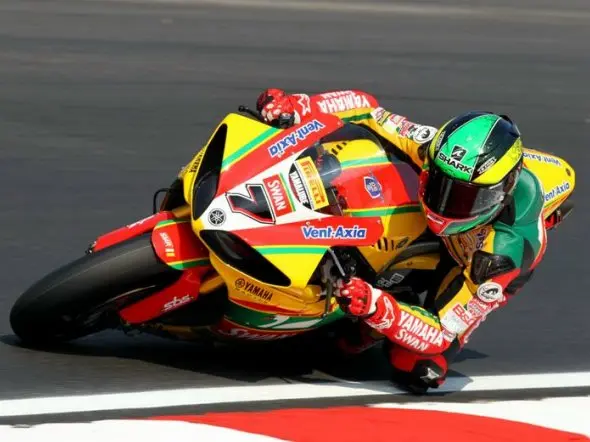 michael laverty swanyamaha r1 t