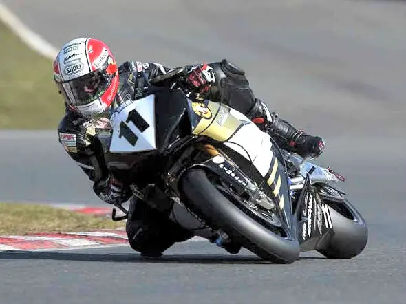 michael rutter british superbike bathams honda 2013